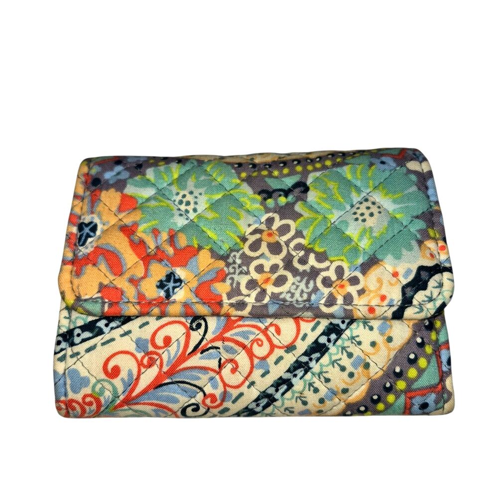 Vera Bradley ' Citrus Paisley' RFID Riley Compact Wallet Quilted Cotton Tri-Fold
